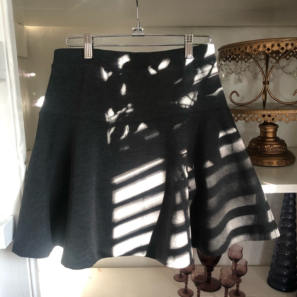 Old Navy Charcoal gray skater/swing skirt